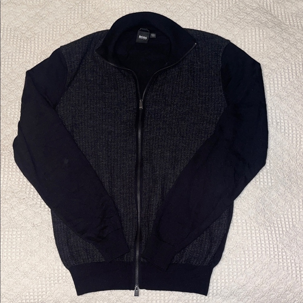BOSS 100% virgin wool zip-up